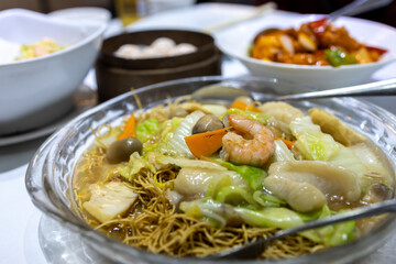 Popular chinese food seafood fired noodle
