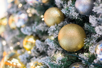 Obraz na płótnie Canvas Christmas tree decoration close up
