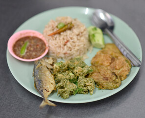 Rice with Chili Paste, Mackerel and Fried Vegetables