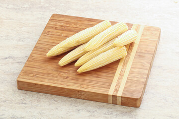 Raw natural organic baby corn