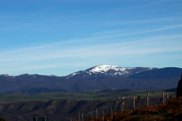 Fototapeta na wymiar Mountains in the Basque Country