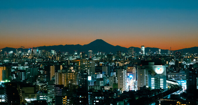 tokyo tower