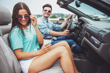 Friends in cabriolet