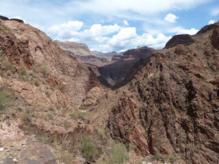 Fototapeta premium Deep inside majestic Grand Canyon, Arizona, USA