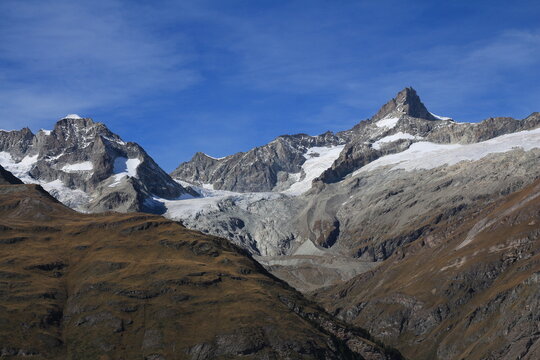 Mount Zinalrothorn in autumn.