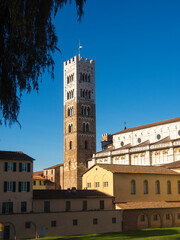 Italia, Toscana, la città di Lucca. La Cattedrale di San Martino.
