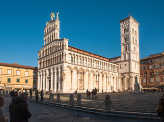 Italia, Toscana, la città di Lucca. The church of San Michele in Foro.