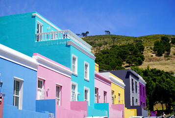 Fototapeta na wymiar Distinctive bright houses in the bo-kaap district of Cape Town, South Africa
