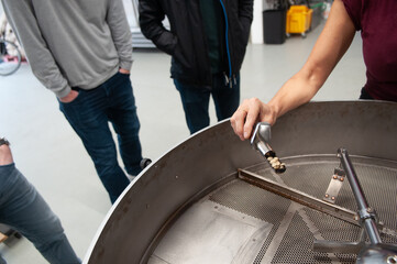 roasting coffee beans