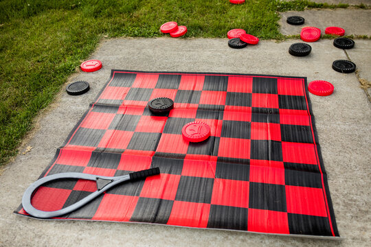 Giant Black And Red Checker Board, Outdoor Yard Games