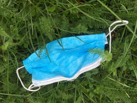 A face mask on the ground