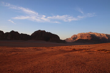 Fototapeta na wymiar Feeling like on Mars (Wadi Rum, Jordan)