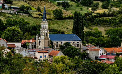Église Saint-Pierre de Teilhède