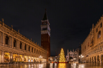 Natale a Venezia notturna