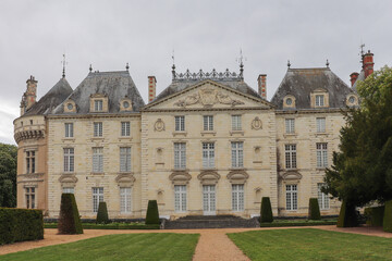 Fototapeta na wymiar Pays de la Loire - Sarthe - Chateau du Lude - La façade Est de style néo-classique
