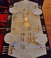 Table se up  for romantic dinner.