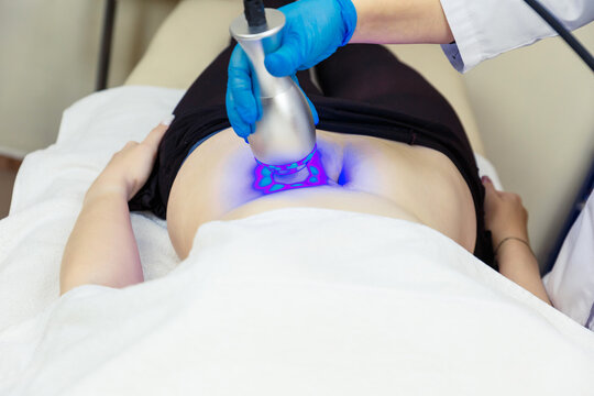 Modern hardware cosmetology. Cryo body and skin care.