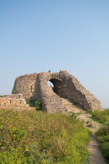 Fototapeta na wymiar Ruins of Tughlaqabad fort in Delhi 