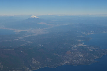 初冬の富士山の空撮画像