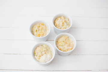 Pastel butternut squash apple pudding.