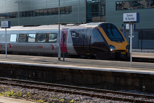 Exeter, Devon, England, UK. 2021. A Virgin cross country multi unit passenger train on a platform at Exeter St David's railway station in Devon, UK