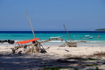 Cercles muraux Plage de Nungwi, Tanzanie Boutre à la plage de Muyuni à Zanzibar