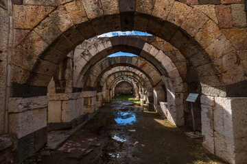 Fototapeta na wymiar Agora of The ancient city of Smyrna in Izmir