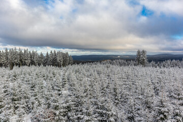 Erste Winterwanderung auf dem Rennsteig bei schönstem Sonnenuntergang - Deutschland