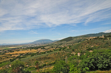 Le colline umbre ed il Convento Francescano di San Martino – Trevi (PG)