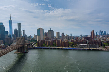 Fototapeta na wymiar New York City the Brooklyn Bridge at along the East River