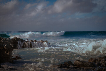 2021-12-15 WAVES BREAKING AND CRASHING ON ROCKS ON KAUAI HAWAII
