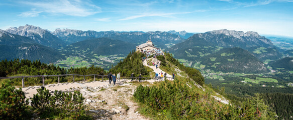 Fototapeta na wymiar View from the Kehlsteinhaus towards the Alps, Obersalzberg