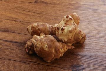 Raw dietary Jerusalem artishoke - topinambur