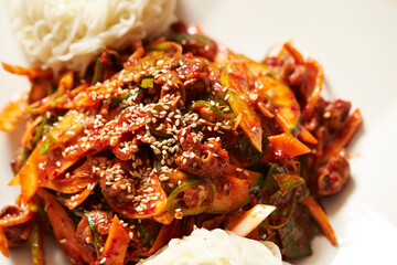  Spicy Sea Snails with Thin Noodles