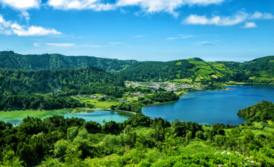Fototapeta na wymiar Lagoa das Sete Cidades, Lagoon of the Seven Cities, São Miguel Island, Azores, Açores, Portugal, Europe.