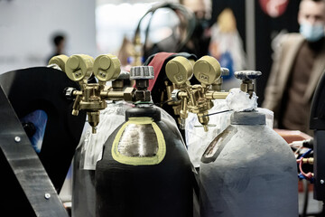 Iron gas cylinder for welding products