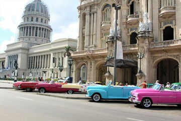 Colorful vintage cars in Cuba