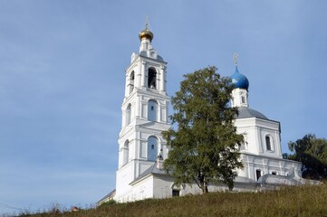 Fototapeta premium Church of the Nativity of the Most Holy Theotokos in the village of Prechistoe , Yaroslavl region