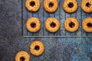Freshly baked cookies with jam	