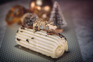 bûche de noël, pâtisserie, noël et nouvel an	
