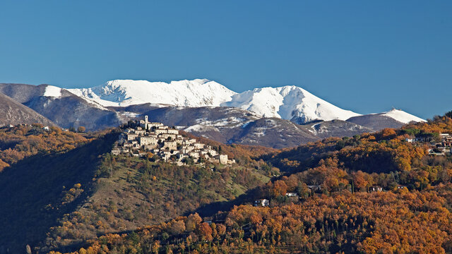 mount Terminillo and the hamlet of Labro in winter