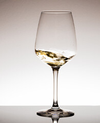copa de vino blanco