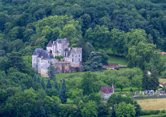 Fototapeta na wymiar view of the castle 