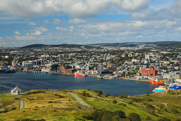 Fototapeta na wymiar Canada, Newfoundland, St. John's city viewed from Signal Hill