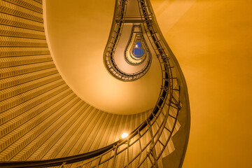 Obraz premium Europe, Czech Republic, Prague. Spiral staircase in House of the Black Madonna.