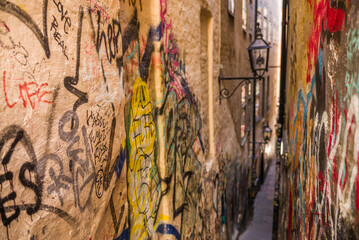 Fototapeta premium Sweden, Stockholm, Gamla Stan, Old Town, Marten Trotzigs Grand, narrowest street in Stockholm
