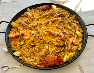paella mixta con necoras