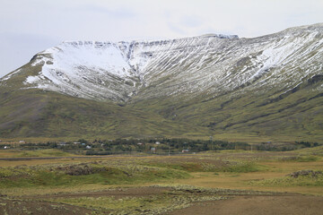View of the valley with the mountain in the background.