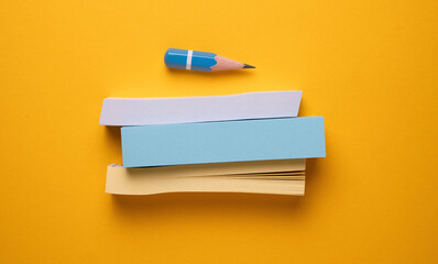 Fototapeta premium Empty space note papers for copy space