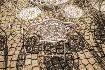 Sweden, Vastragotland and Bohuslan, Gothenburg, outdoor table and chairs